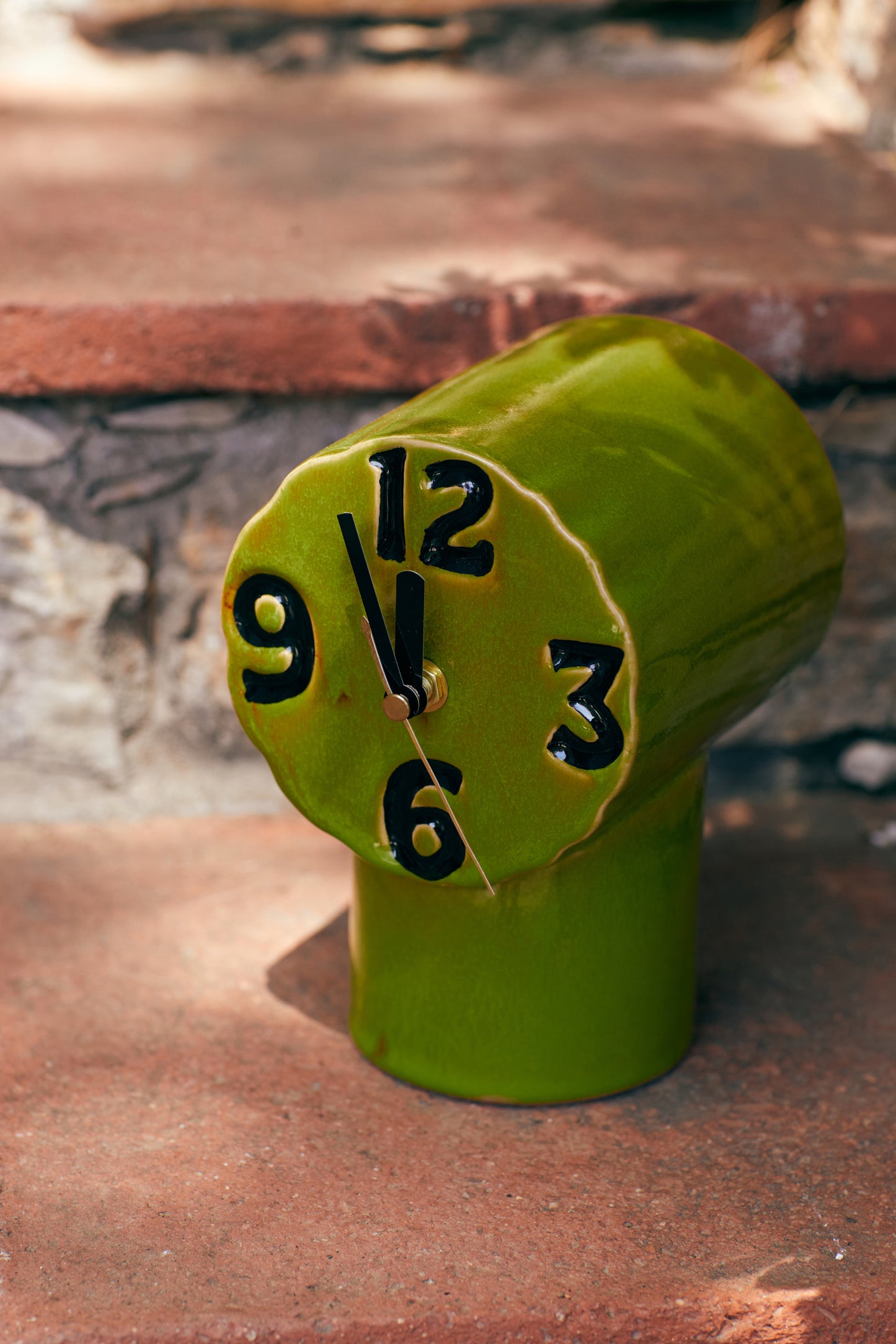 HKLIVING 70s ceramics Retro keramische klok Olive