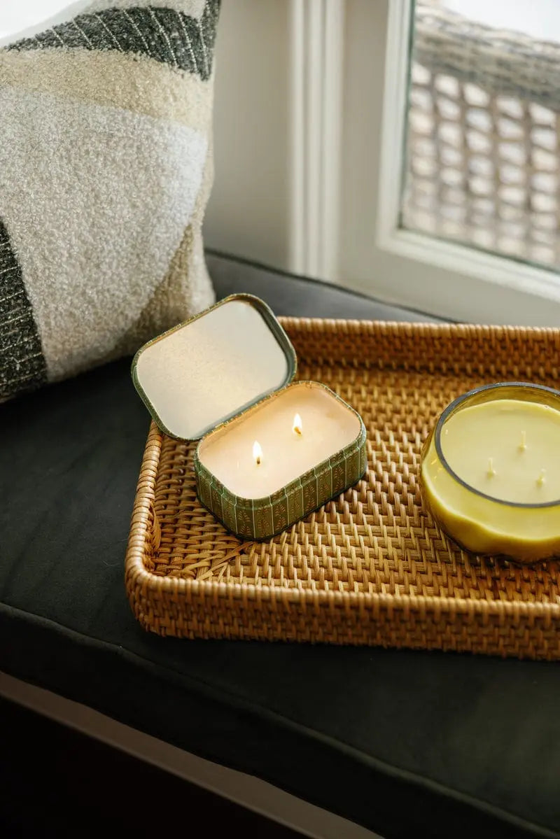 Smoked Pistachio Tin Kaars