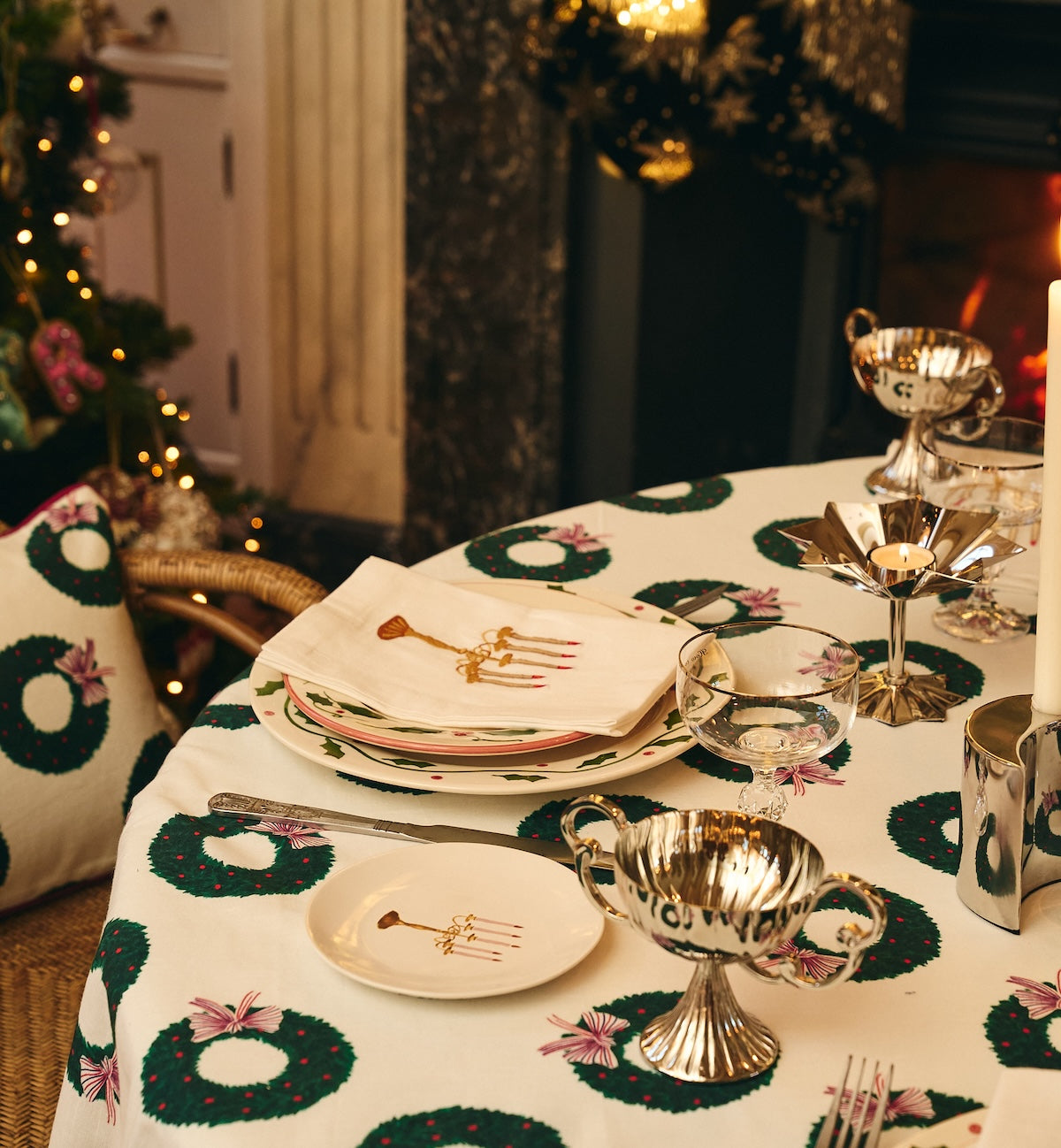 Mistletoe Tea Mug 