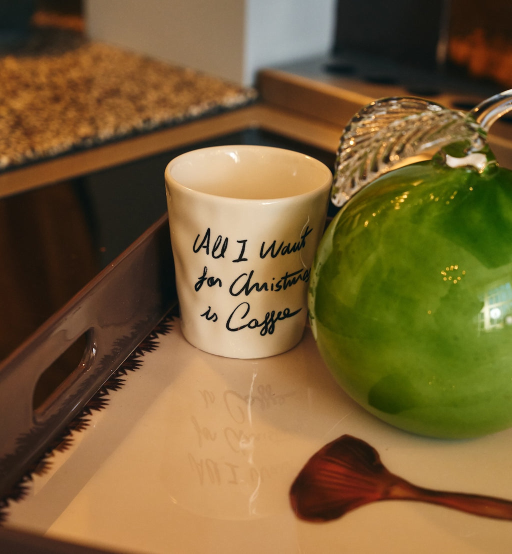 Mistletoe Tea Mug 