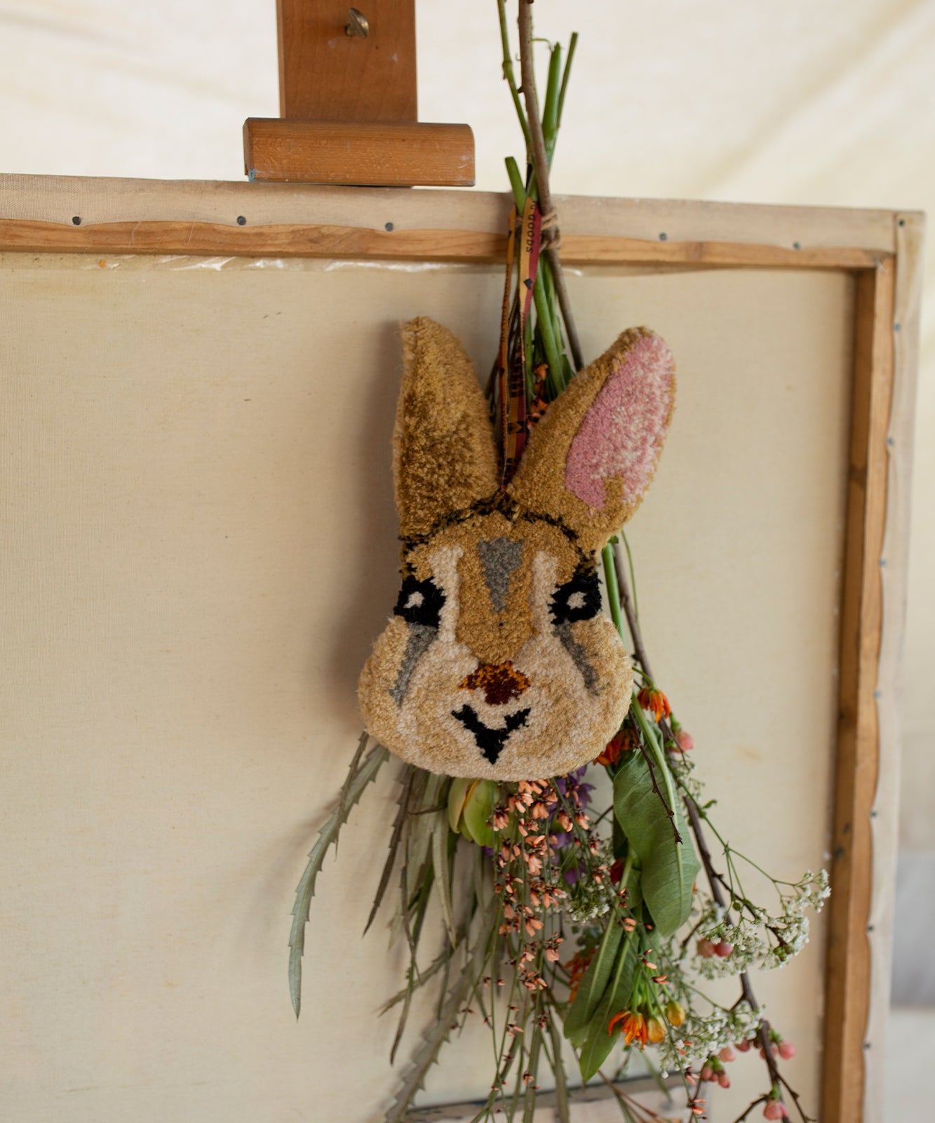 Betty Bunny Dierenkop hanger