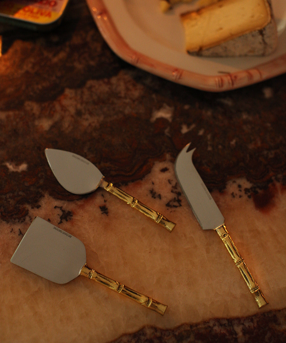 Doing Goods Bodhi Bamboo Cheese set Giftbox