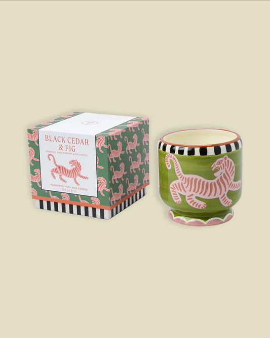 A Dopo Tiger Black Cedar & Fig Kaars